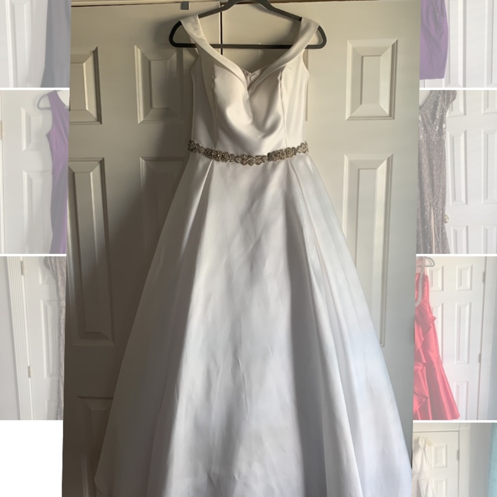 White Ball Gown - image 1